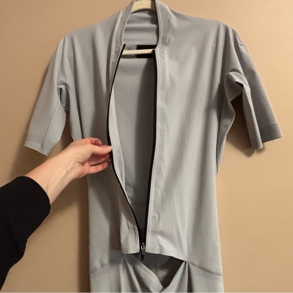 Johanna Parv Designer Sz L Stretchy Nylon Sprint Jumpsuit Grey new without tag - Picture 4 of 14